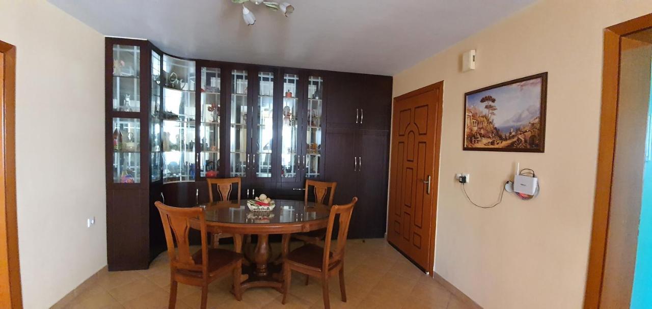 Enjoy Apartment Sarandë Exterior foto